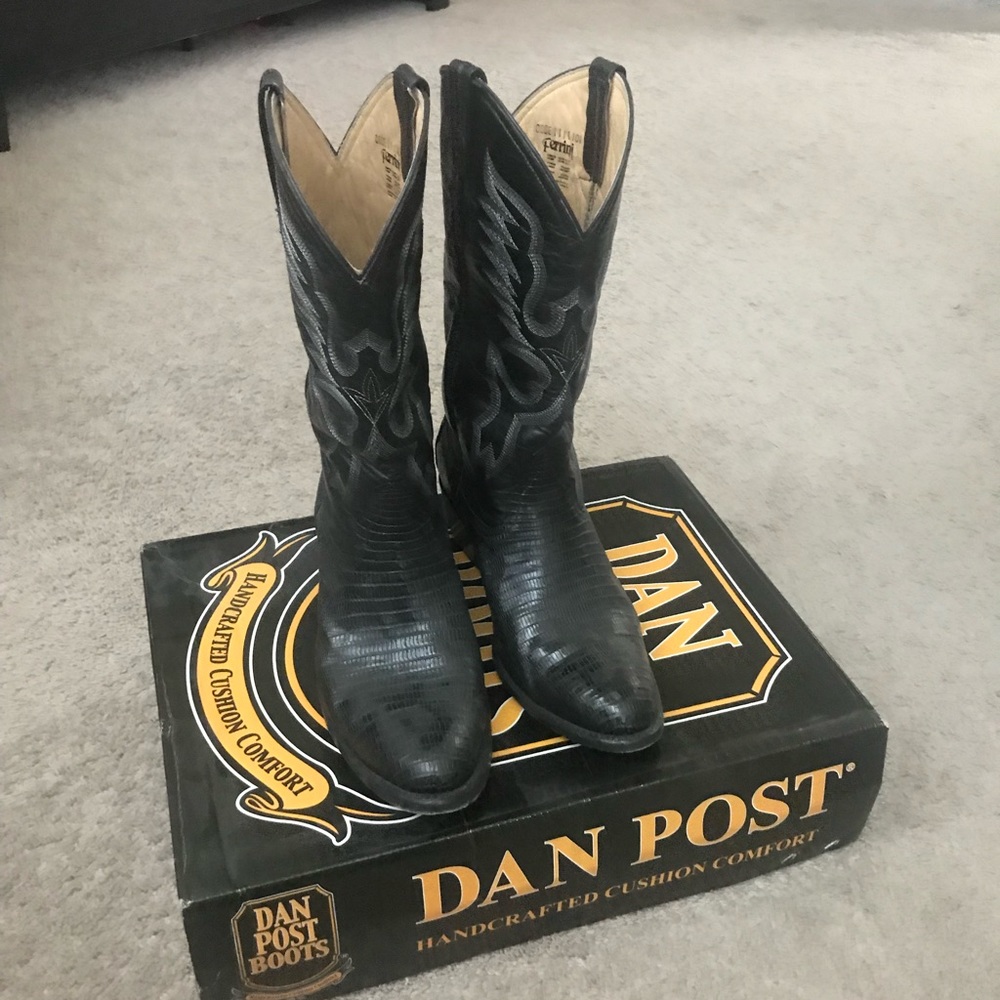 Men’s cowboy boots Size 12 Black